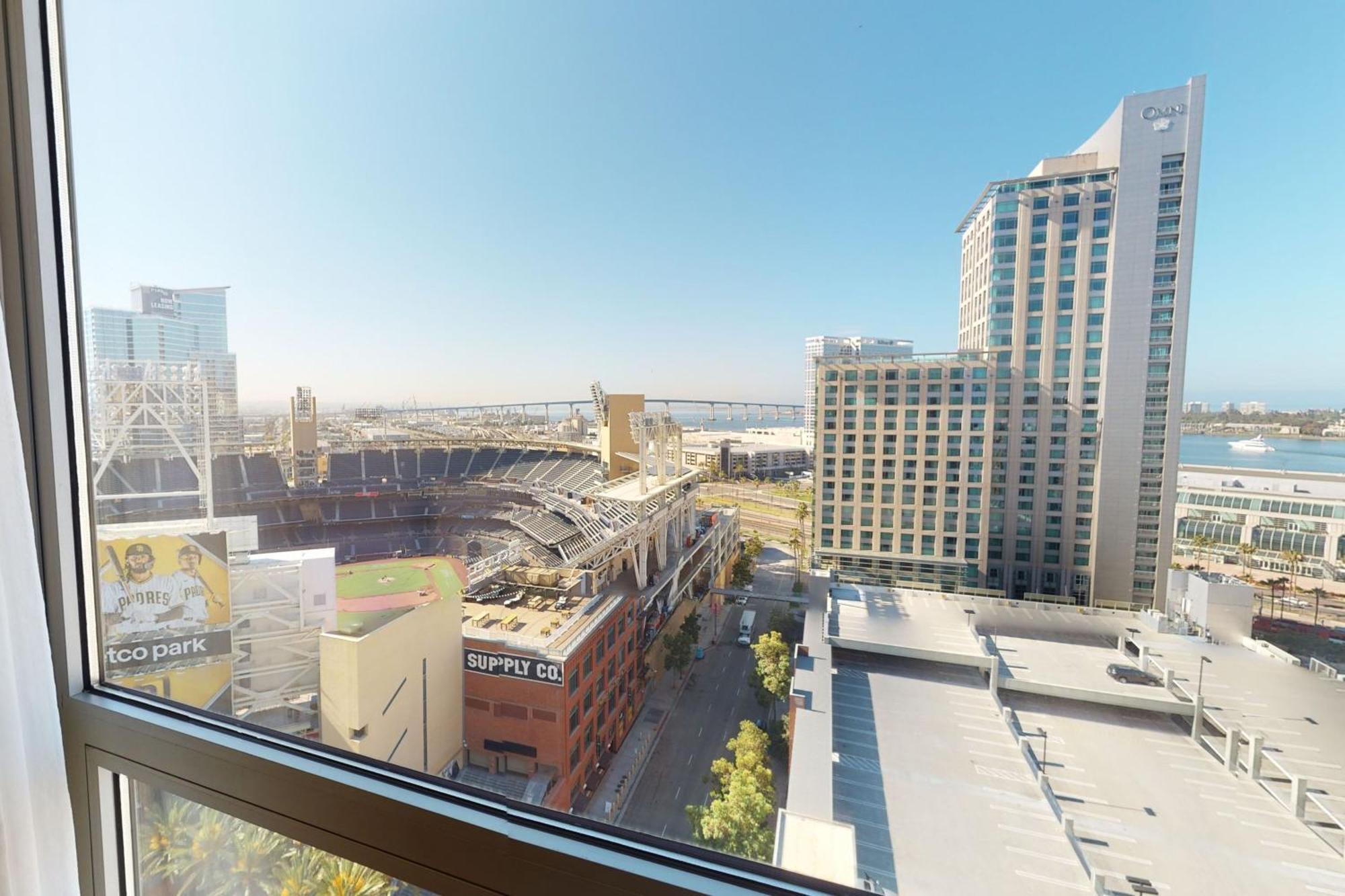San Diego Marriott Gaslamp Quarter Bagian luar foto